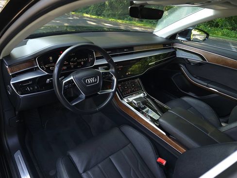 Used 2023 Audi A8 L 3.0T w/ Executive Package AWD/4WD image 2