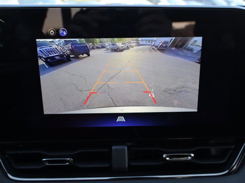 Used 2026 Chevrolet Equinox RS w/ Convenience Package III FWD image 26