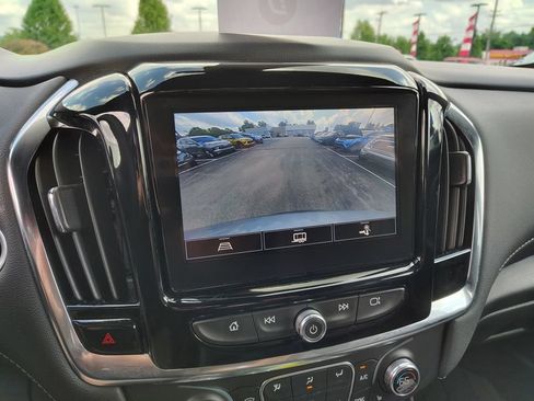 Used 2023 Chevrolet Traverse LT w/ LPO, Floor Liner Package AWD/4WD image 14