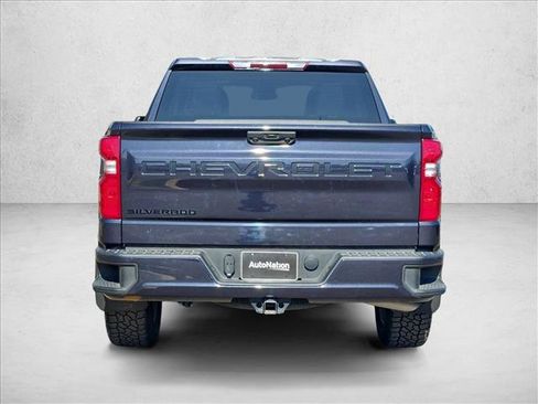 Used 2022 Chevrolet Silverado 1500 Custom w/ LPO, Dark Essentials Package AWD/4WD image 7