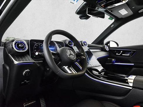 New 2026 Mercedes-Benz GLC 350e 4MATIC image 10