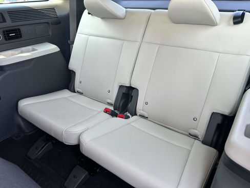 Used 2024 Hyundai Santa Fe SEL FWD image 20