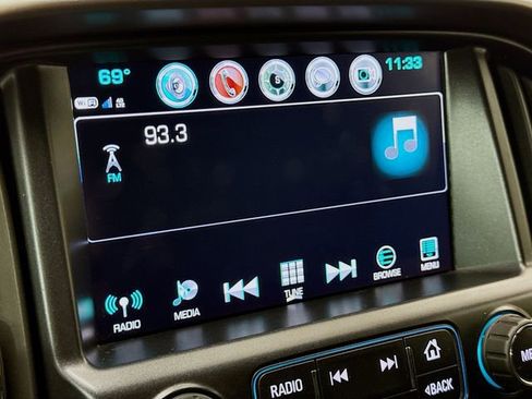 Used 2018 Chevrolet Colorado Z71 image 17