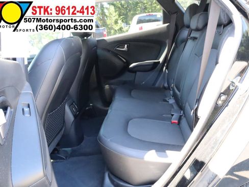 Used 2015 Hyundai Tucson SE FWD image 15
