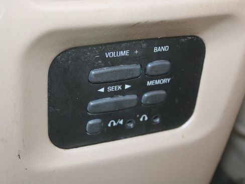 Used 1997 Ford Expedition Eddie Bauer image 25