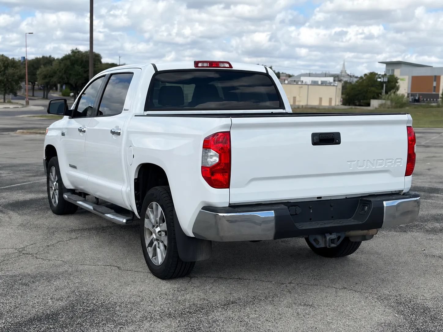 Used 2016 Toyota Tundra Limited RWD image 3