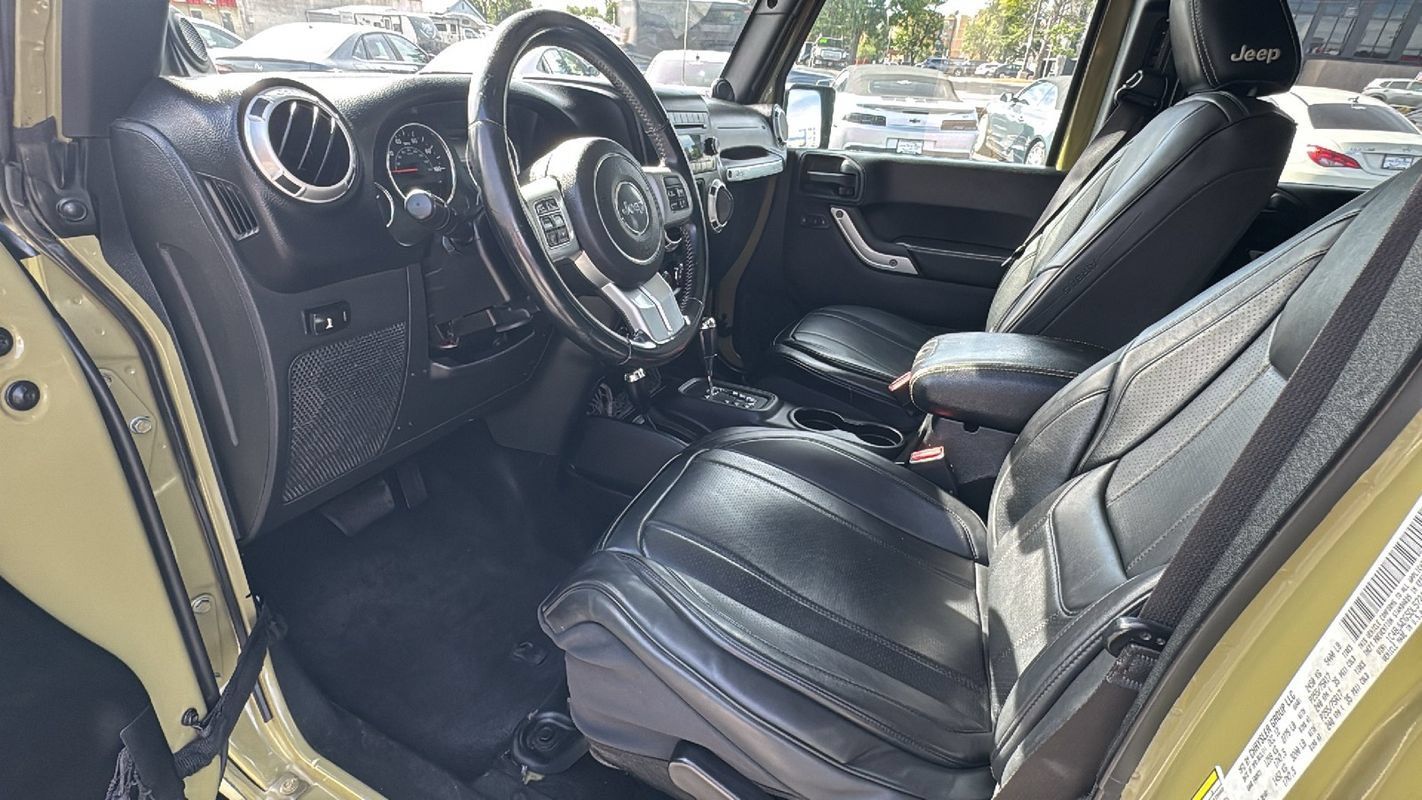 Used 2013 Jeep Wrangler Unlimited Sport AWD/4WD image 13