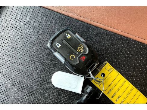 Used 2023 Chevrolet Silverado 3500 High Country w/ Z71 Off-Road Package image 14