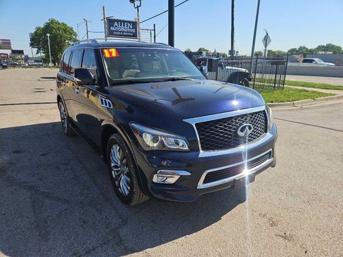 Used 2017 INFINITI QX80 4WD w/ Driver Assistance Package image 7