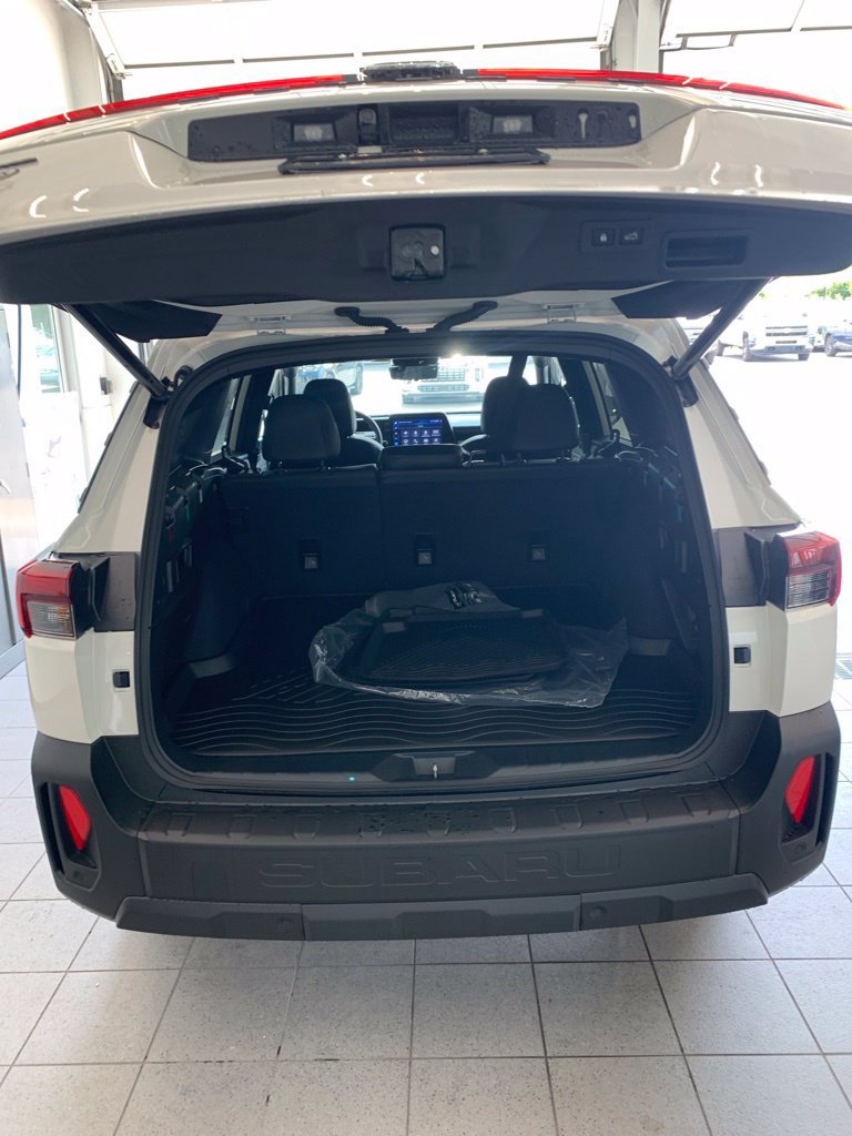 New 2026 Subaru Outback Touring XT AWD/4WD image 9