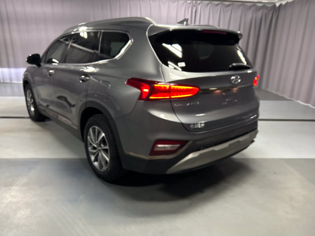 Used 2020 Hyundai Santa Fe Limited w/ Cargo Package FWD image 5
