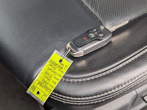 Certified 2021 Ford F250 Lariat w/ Chrome Package image 50