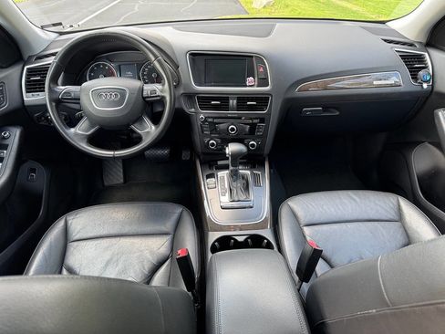 Used 2013 Audi Q5 2.0T Premium w/ Convenience Pkg image 11