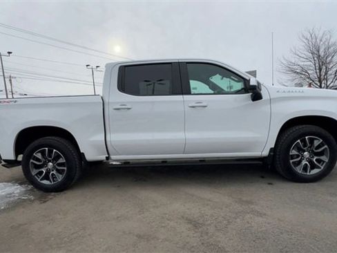 Used 2023 Chevrolet Silverado 1500 LT image 9
