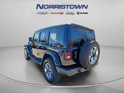 Certified 2022 Jeep Wrangler Unlimited Sahara image 4