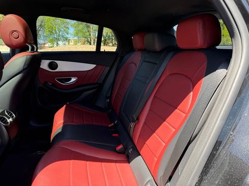 Used 2023 Mercedes-Benz GLC 300 4MATIC Coupe image 17