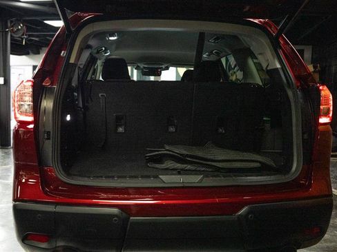 Used 2025 Subaru Ascent Premium AWD/4WD image 7