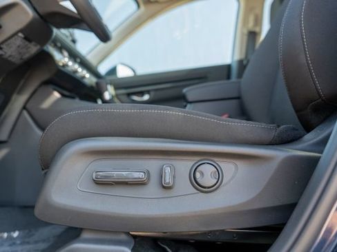 Used 2025 Honda CR-V EX image 22