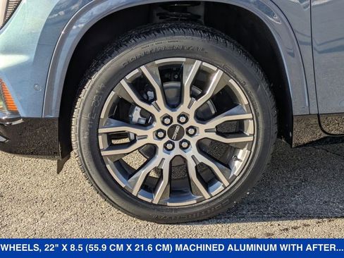 New 2026 GMC Acadia Denali Ultimate w/ LPO, Floor Liner Package image 10