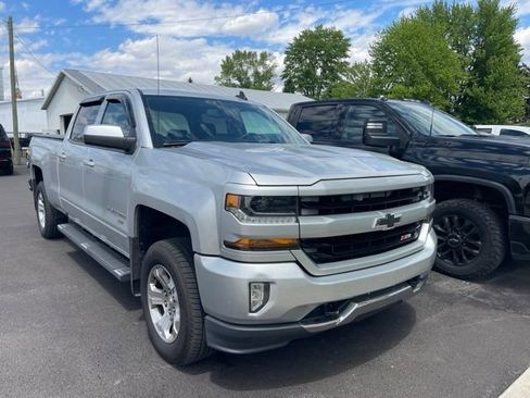 Used 2017 Chevrolet Silverado 1500 LT w/ True North Edition AWD/4WD image 2