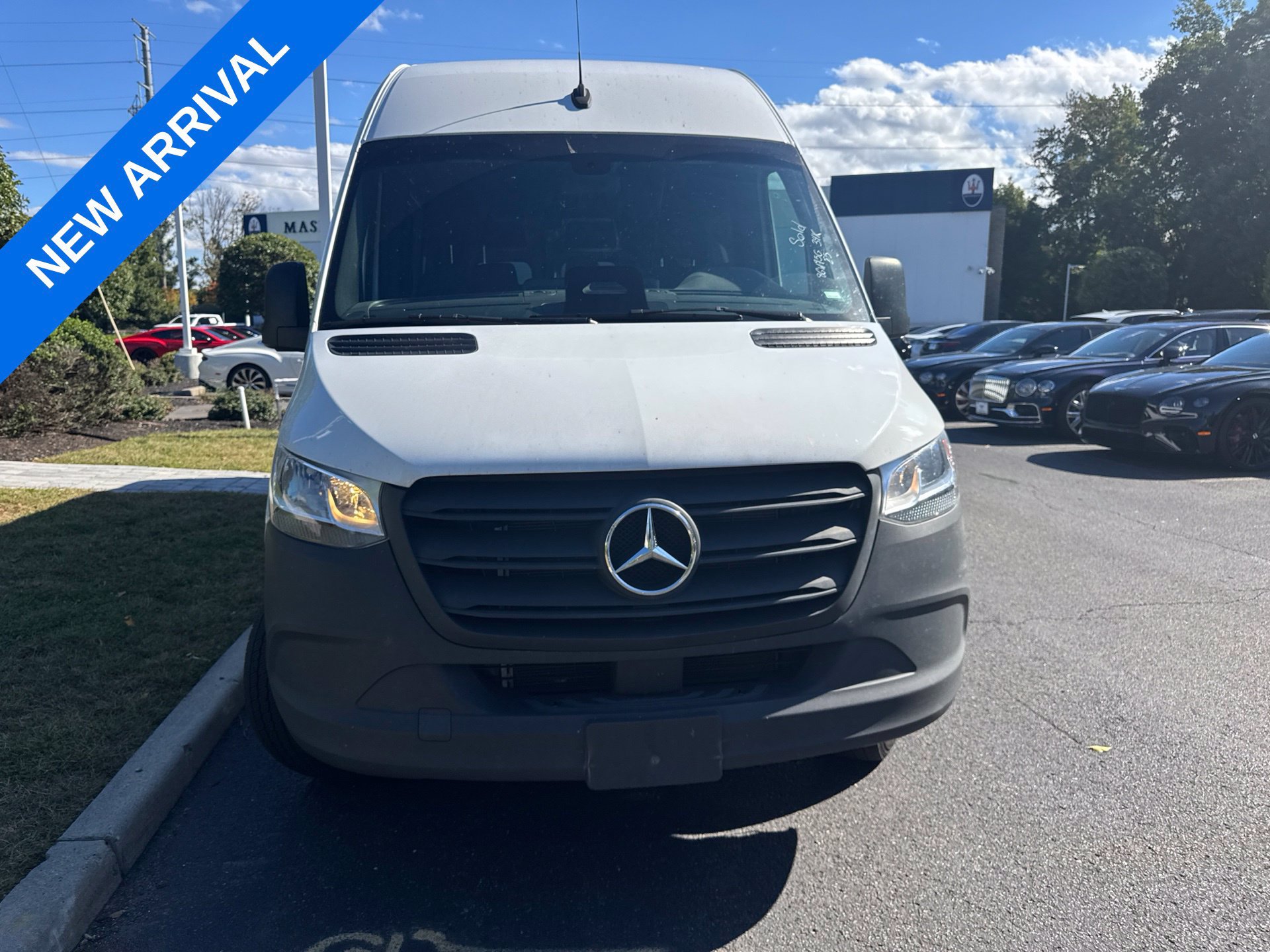 Used 2025 Mercedes-Benz Sprinter 2500 image 2