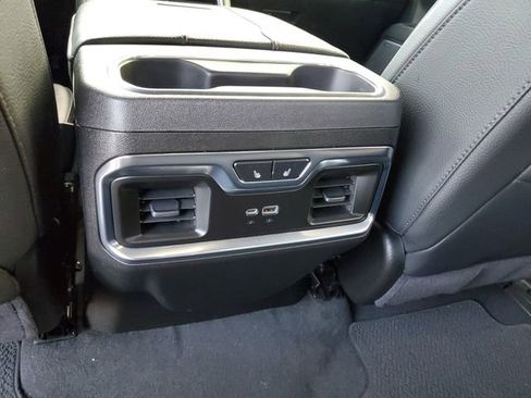 Used 2025 GMC Sierra 3500 Denali w/ Denali Reserve Package AWD/4WD image 16