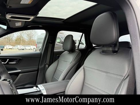 New 2026 Mercedes-Benz GLC 300 4MATIC image 14