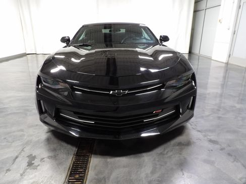 Used 2017 Chevrolet Camaro LT w/ RS Package RWD image 4