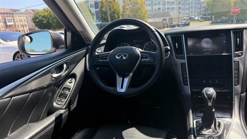 Used 2019 INFINITI Q50 Signature Edition w/ Cargo Package (L96) RWD image 24