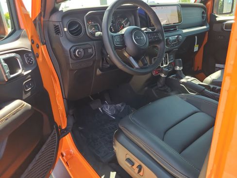 New 2025 Jeep Wrangler Unlimited Rubicon 392 image 10