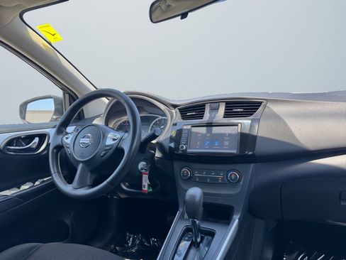 Used 2019 Nissan Sentra S FWD image 13