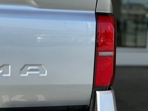 New 2026 Toyota Tacoma SR5 AWD/4WD image 11