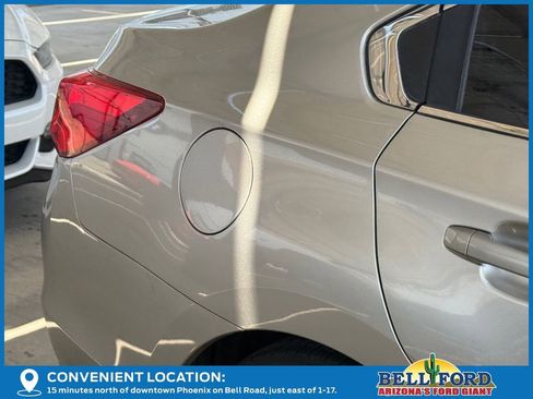 Used 2015 Subaru Legacy 2.5i Limited AWD/4WD image 7