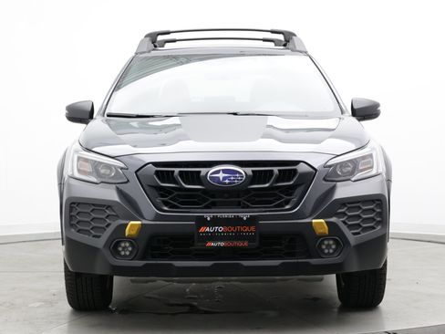 Used 2025 Subaru Outback Wilderness AWD/4WD image 2
