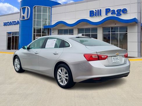 Used 2018 Chevrolet Malibu LT image 5