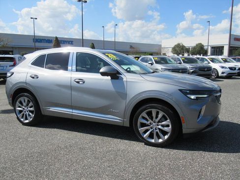 Used 2023 Buick Envision Avenir image 2