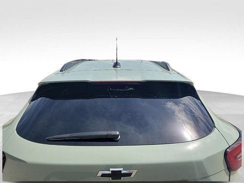 Certified 2024 Chevrolet Trax ACTIV w/ Sunroof Package FWD image 12