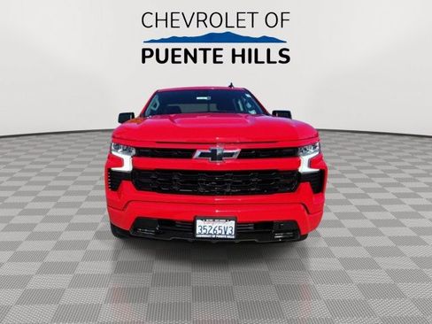 Used 2023 Chevrolet Silverado 1500 RST AWD/4WD image 3