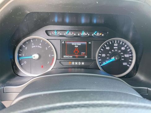 Used 2021 Ford Expedition XLT image 13