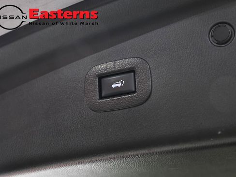 Used 2024 INFINITI QX80 Luxe RWD image 26