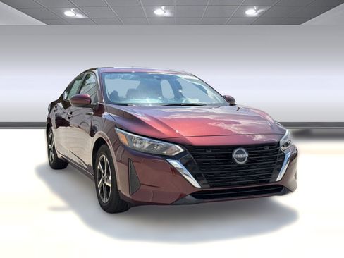 Used 2025 Nissan Sentra SV FWD image 7