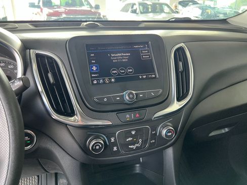 Used 2022 Chevrolet Equinox LT AWD/4WD image 14