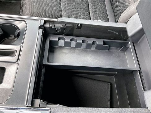 Used 2022 Ford F150 XLT w/ Equipment Group 302A High image 26