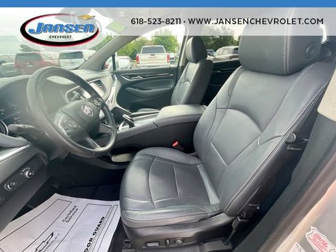 Used 2020 Buick Enclave Essence FWD image 18