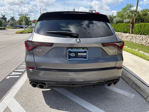 Used 2025 Acura MDX Type S AWD/4WD image 4