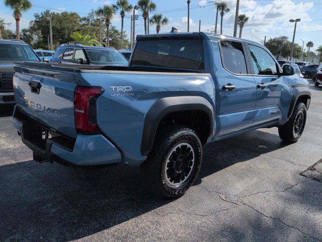 Used 2026 Toyota Tacoma TRD Off-Road AWD/4WD image 4
