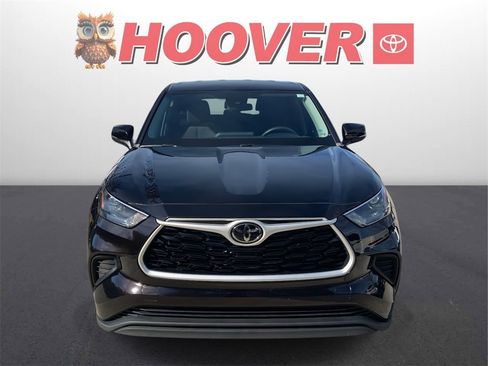 Used 2022 Toyota Highlander L image 7