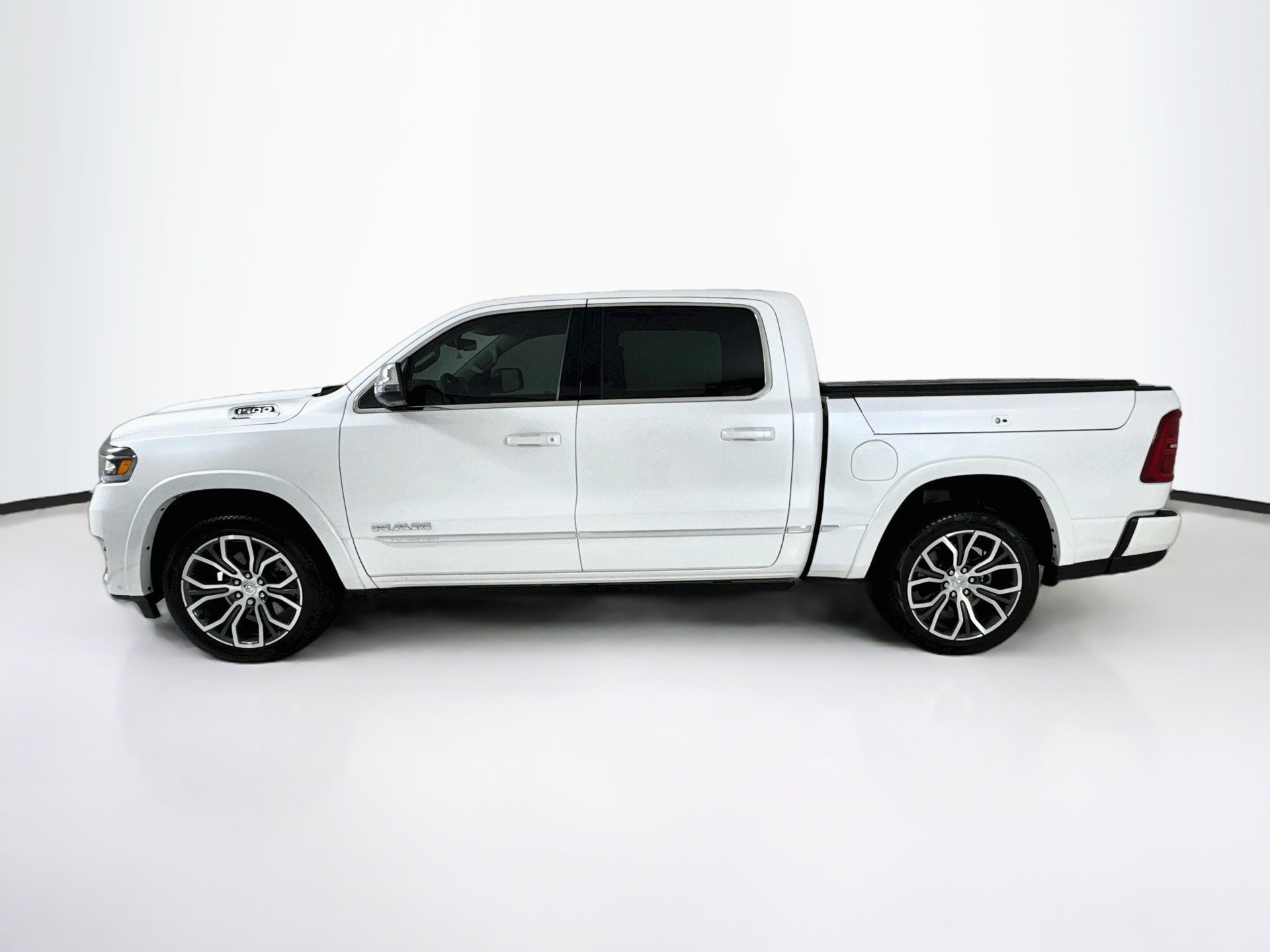 Used 2026 RAM 1500 Tungsten AWD/4WD image 5