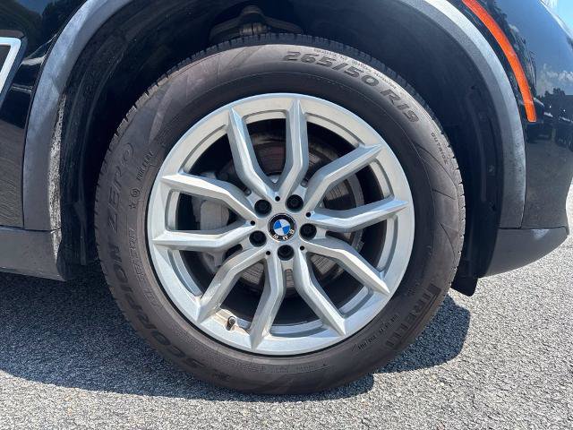 Used 2019 BMW X5 xDrive40i w/ Convenience Package AWD/4WD image 37