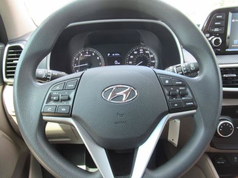 Used 2020 Hyundai Tucson SE FWD image 24